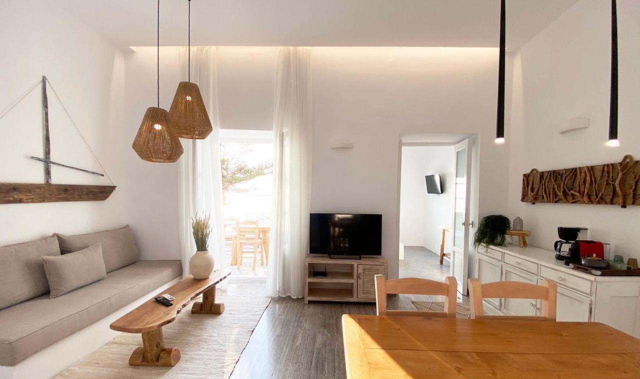 Lyra Seafront Apartment , Paroikia Town Center 외부 사진
