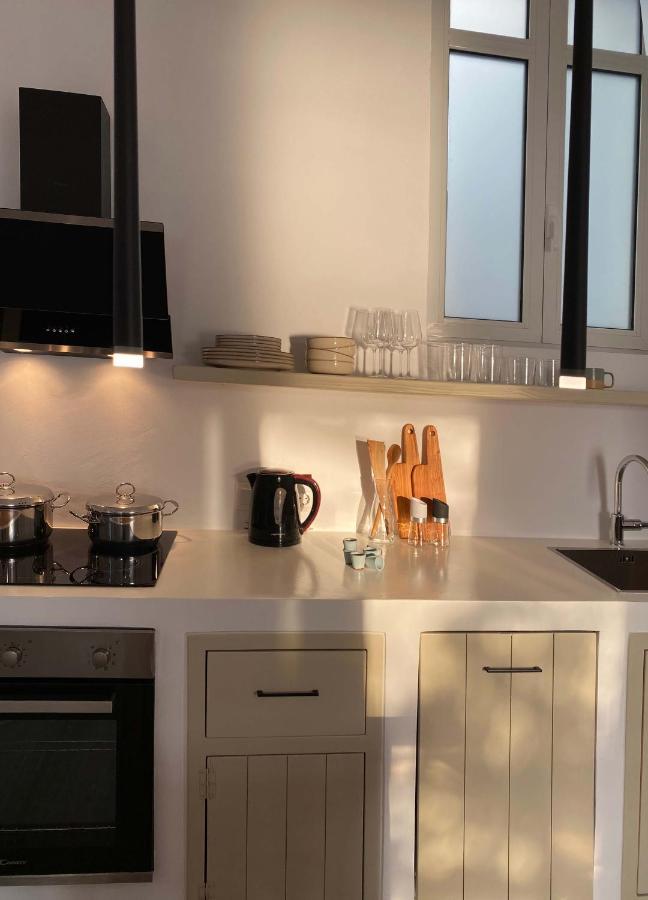 Lyra Seafront Apartment , Paroikia Town Center 외부 사진